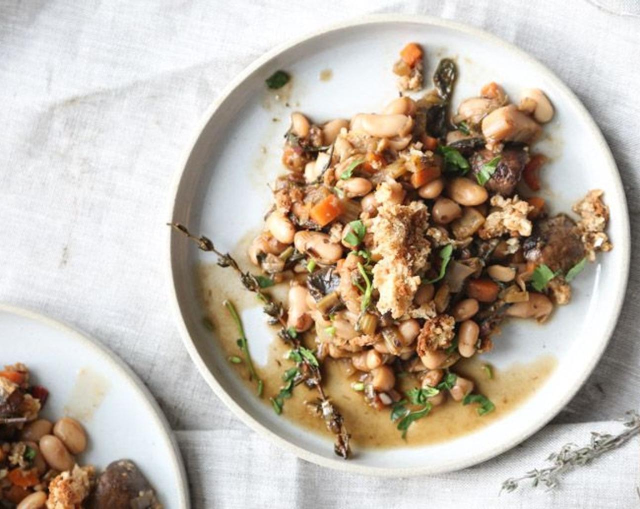 Vegetarian Cassoulet with Mushrooms and Chard - SideChef