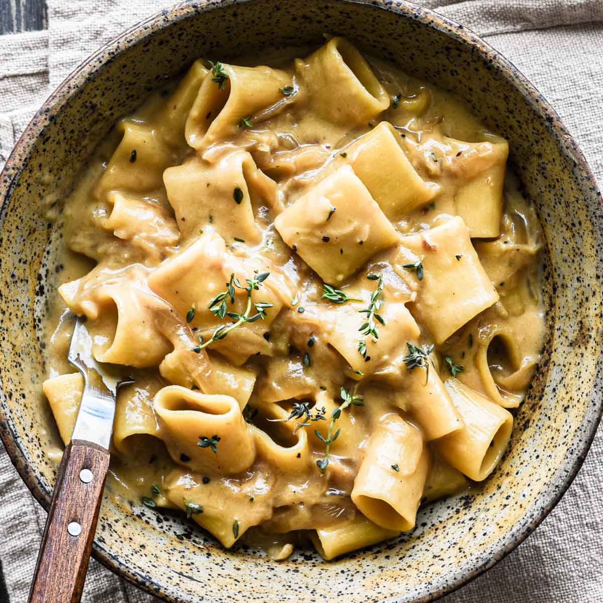 One Pot French Onion Pasta - Cozy Cravings