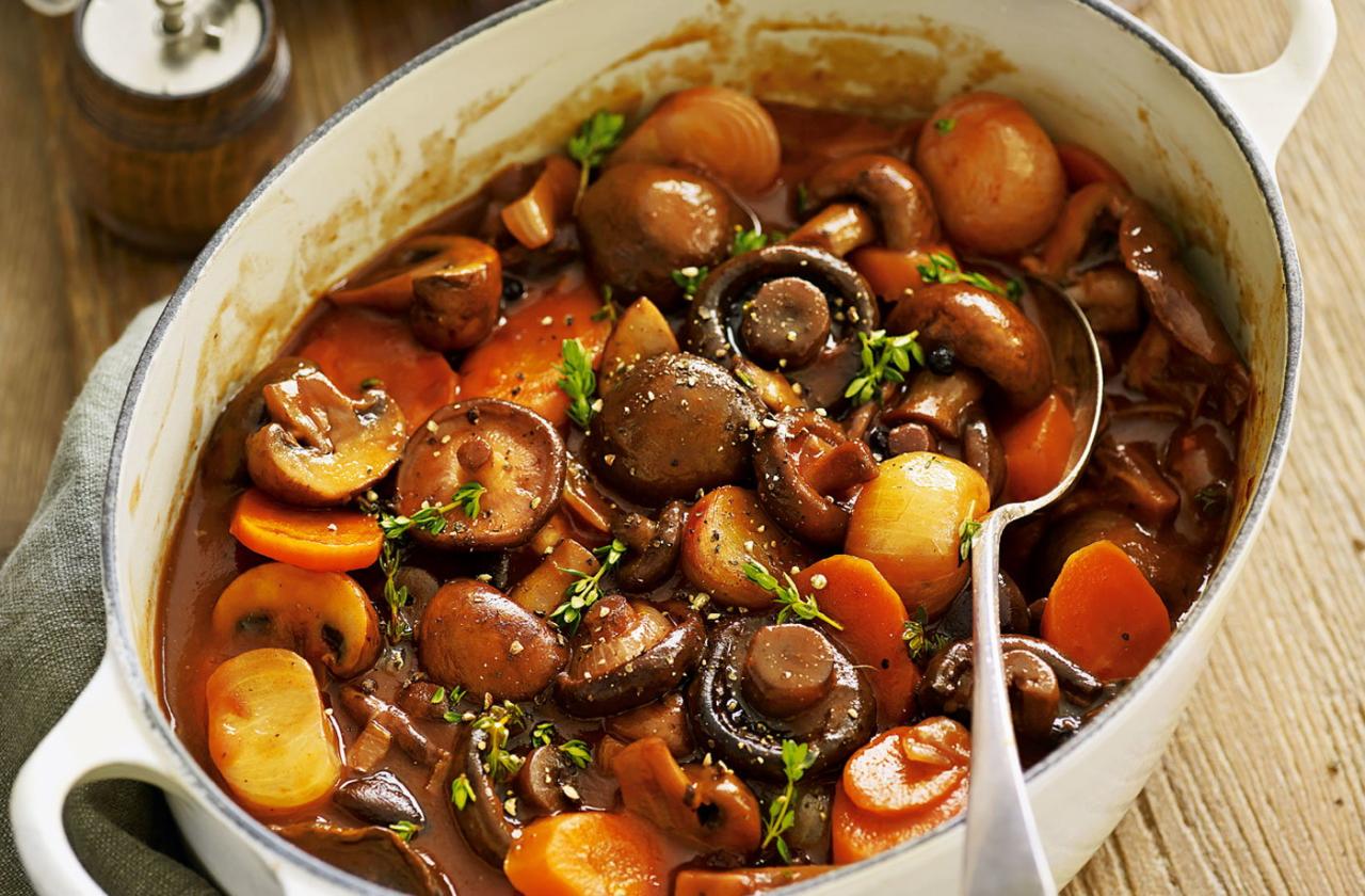 Mushroom Bourguignon Recipe | Bourguignon Recipes | Tesco Real Food