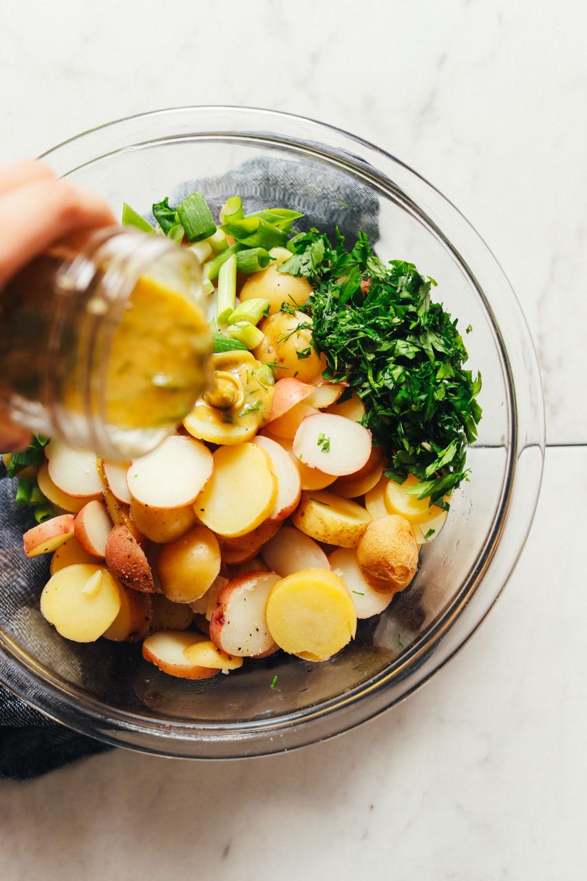 Simple French-Style Potato Salad | Minimalist Baker Recipes