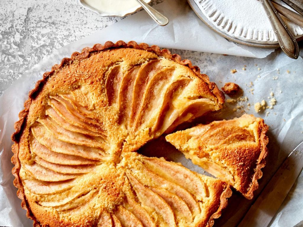 Golden Pear Frangipane Tart with Quick Pastry Recipe | myfoodbook | French  pear tart with fresh pears