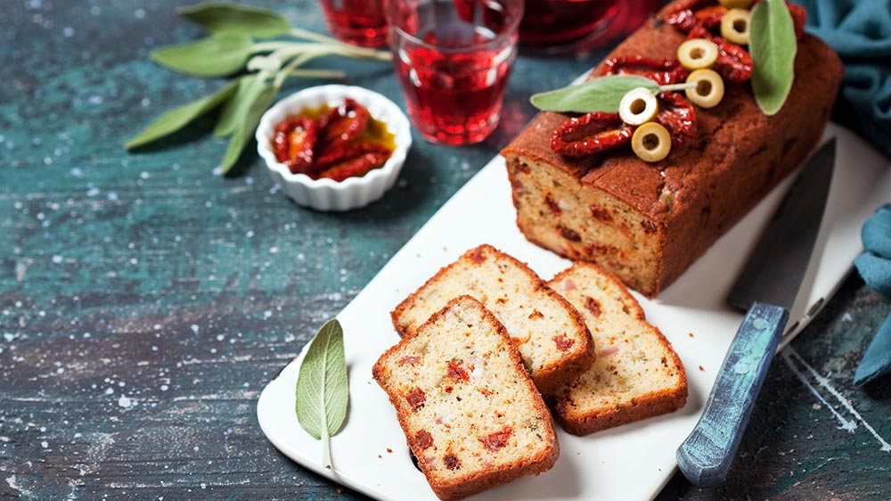 Savoury Cake Salé: A French appetizer you make out of anything