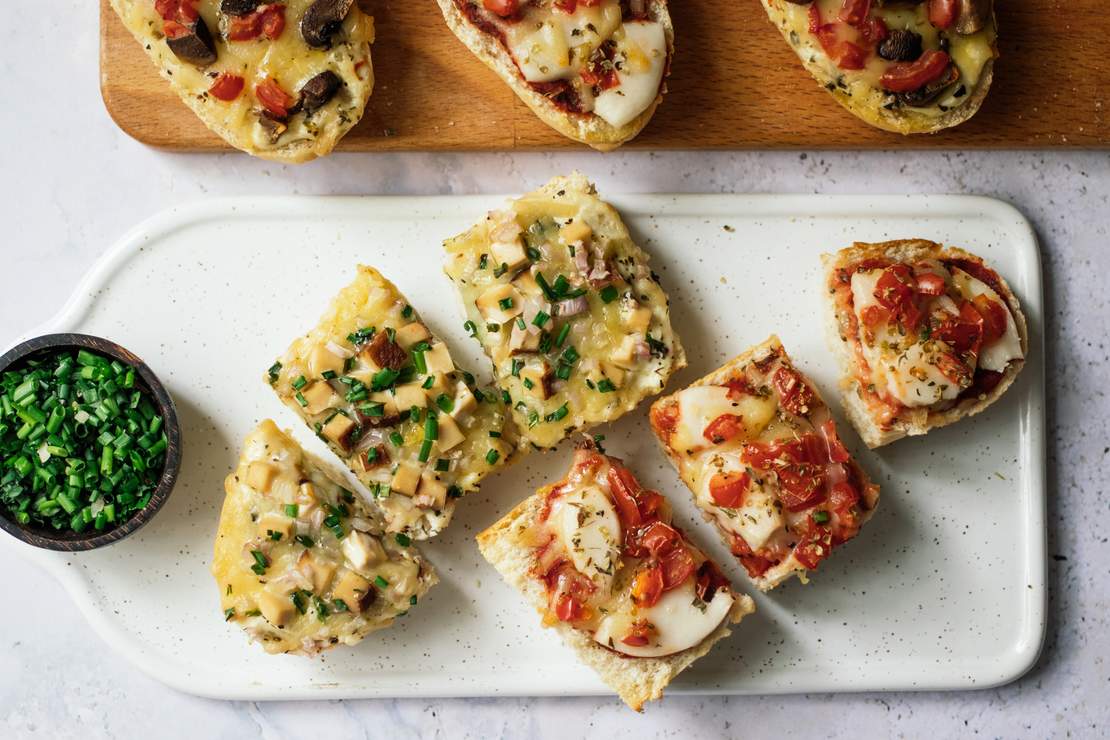 Vegan French Bread Pizza - Zucker&Jagdwurst