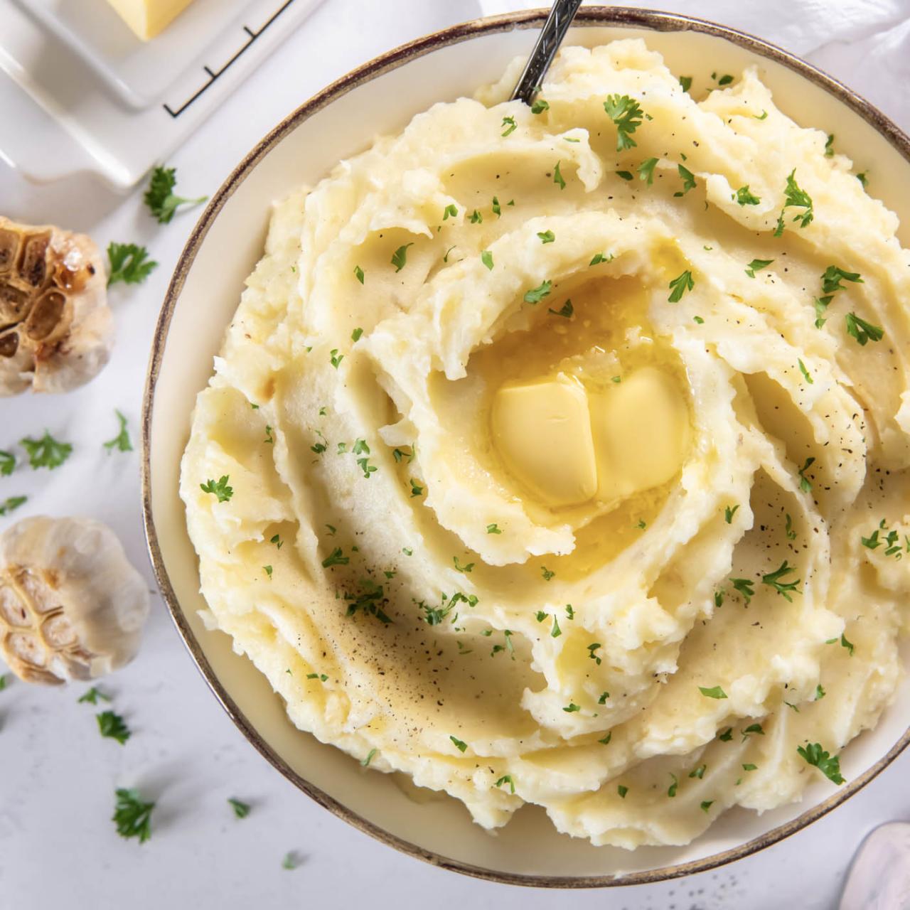 Garlic Mashed Potatoes Recipe - Kristine's Kitchen